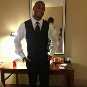 Meet your Posher, Raymond